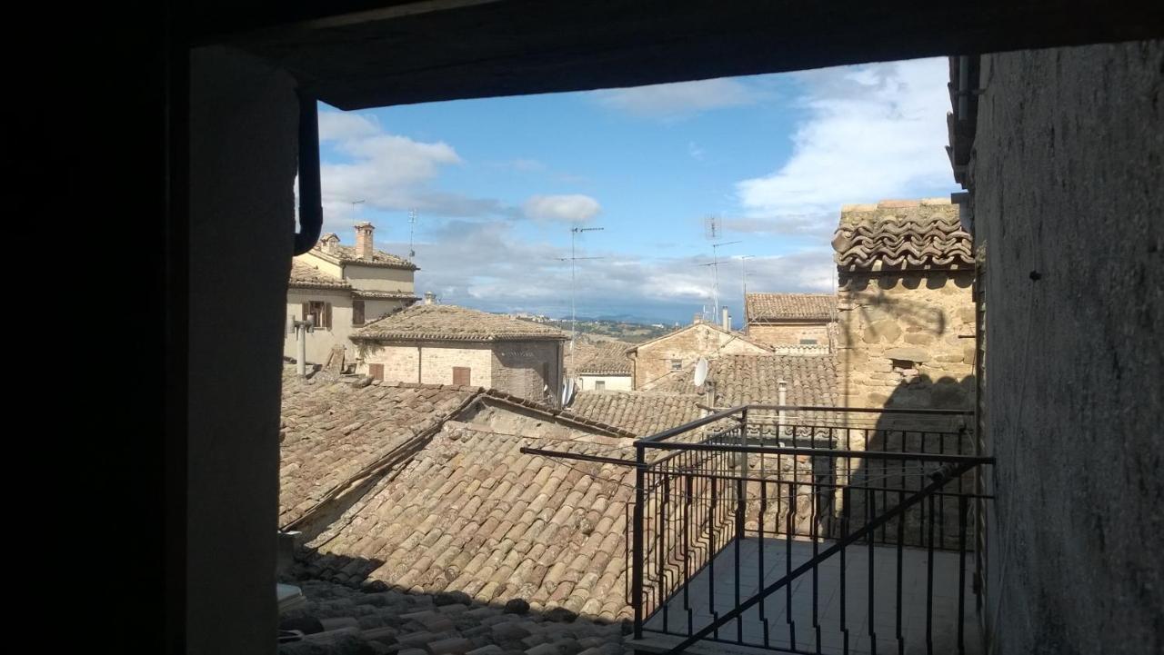 Il Vicoletto Di Bibi - B&B Staffolo Exteriör bild