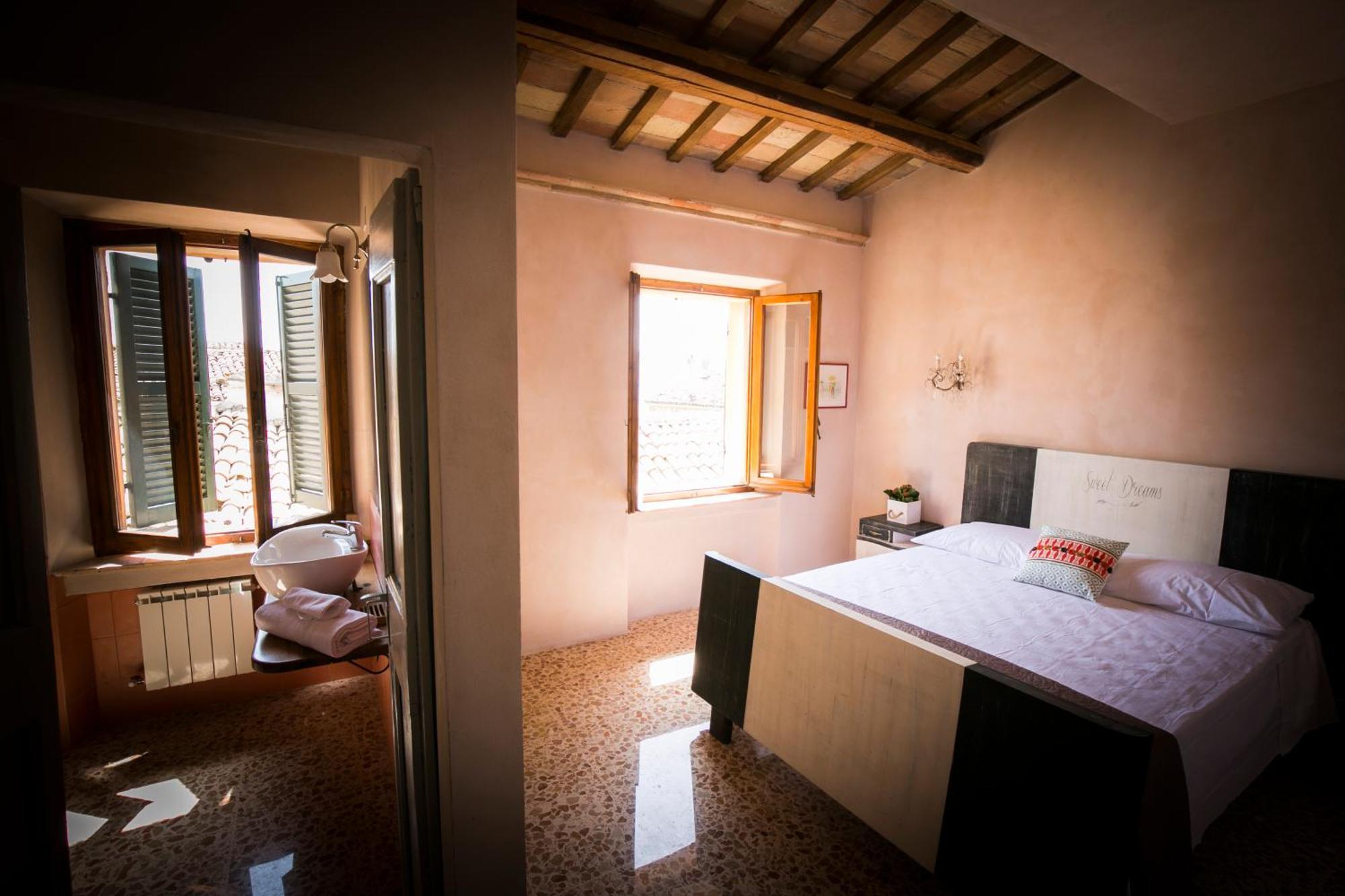 Il Vicoletto Di Bibi - B&B Staffolo Exteriör bild
