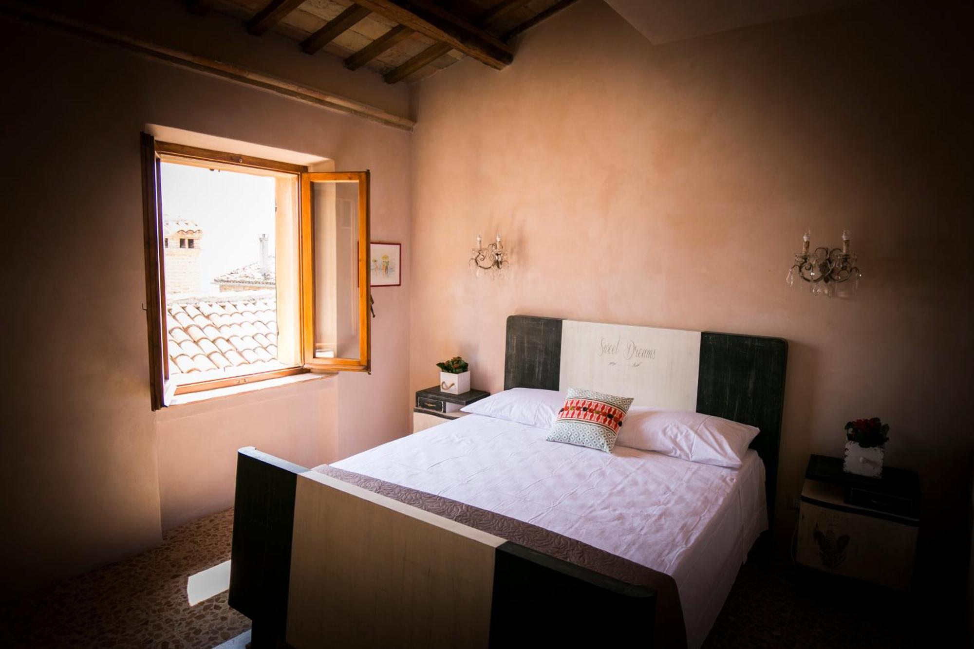 Il Vicoletto Di Bibi - B&B Staffolo Exteriör bild